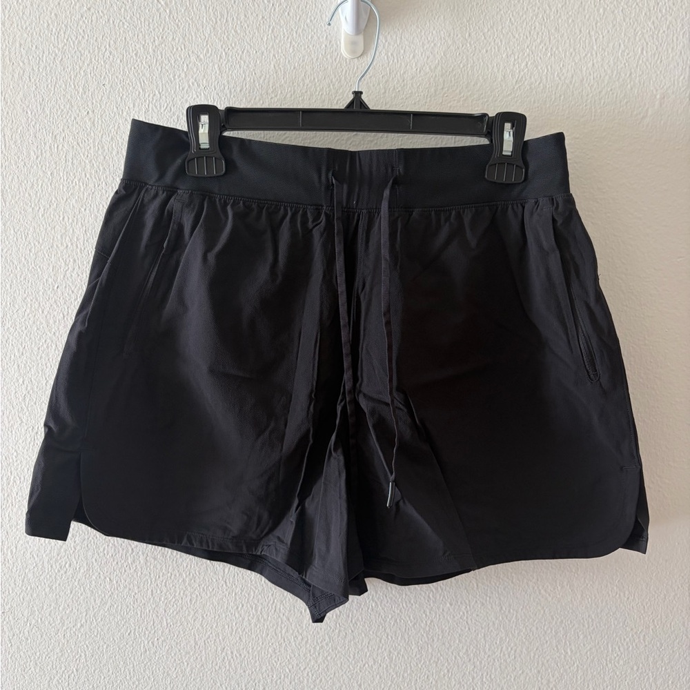 lululemon athletica Women's Black Athletic Shorts